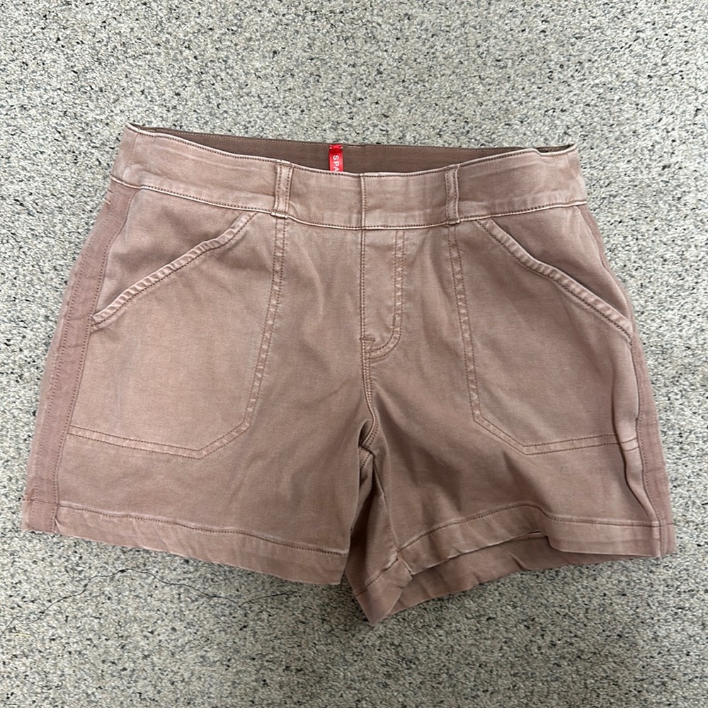 Spanx Pull-On Stretch Twill 4” Shorts